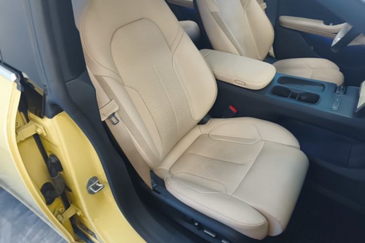 Used Nio ET5T 2024 75kWh Touring Right Front Seat