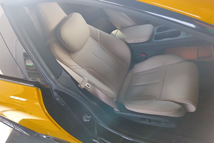 Used Nio ET5T 2024 75kWh Touring Right Front Seat