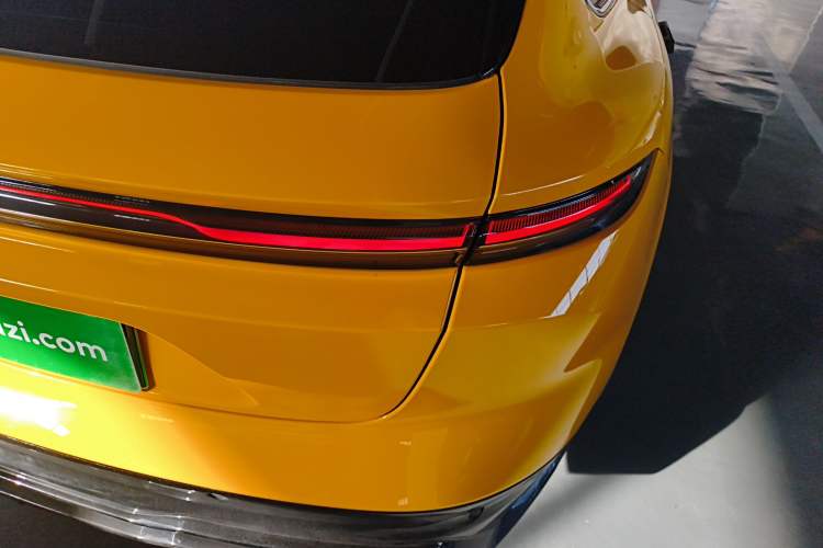 Used Nio ET5T 2024 75kWh Touring Right Rear Taillight