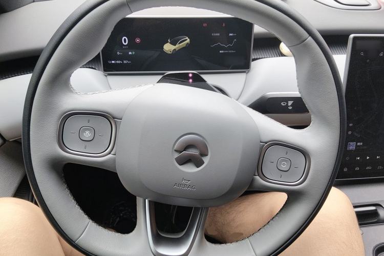 Used Nio ET5T 2024 75kWh Touring Steering Wheel