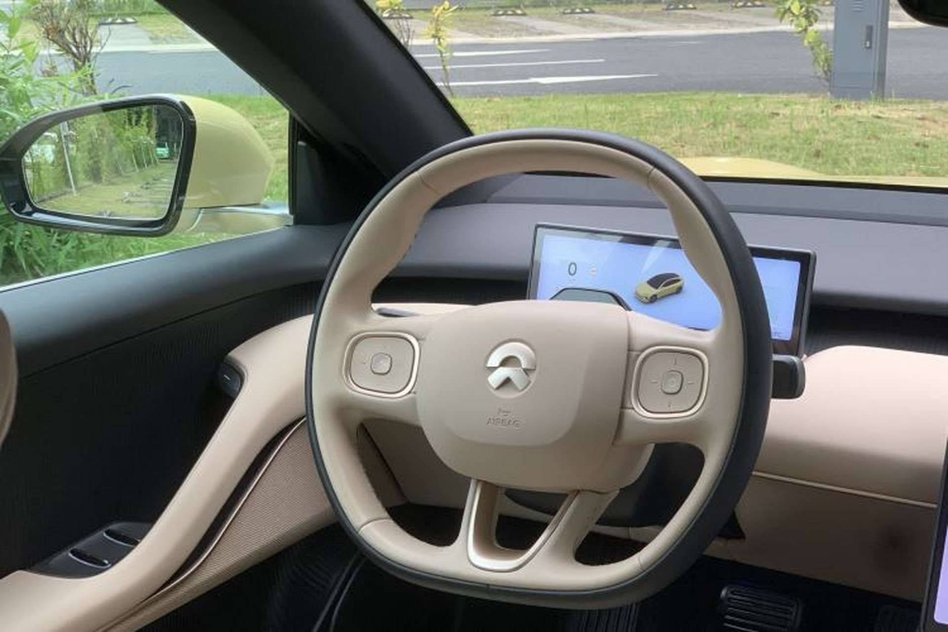 Used Nio ET5T 2024 75kWh Touring Steering Wheel