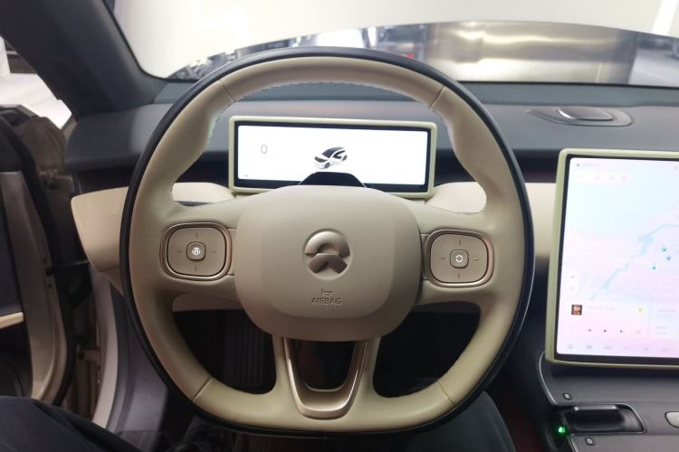 Used Nio ET5T 2024 75kWh Touring Steering Wheel