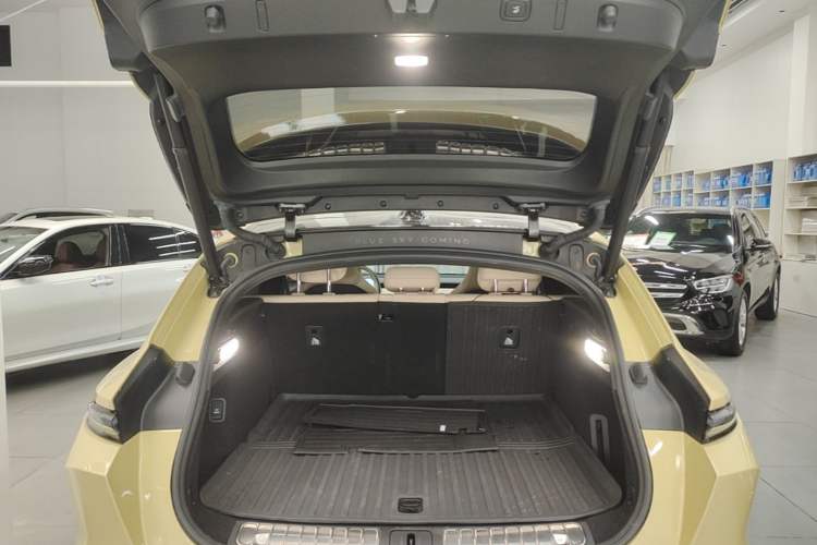 Used Nio ET5T 2024 75kWh Touring Trunk