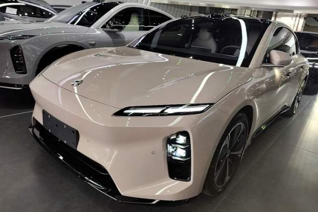 Used Nio ET5T 2025 75 kWh Touring