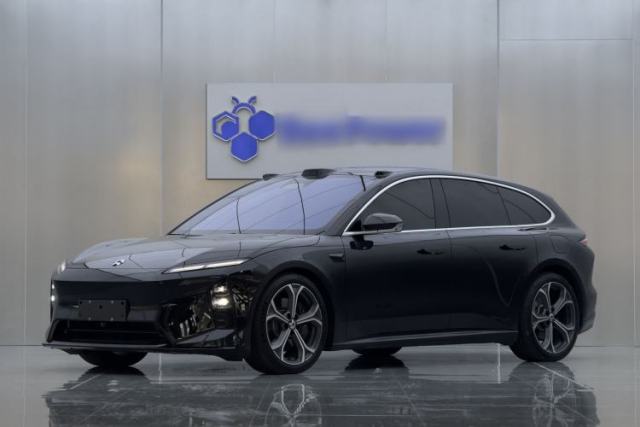 Used Nio ET5T 2025 100kWh Touring