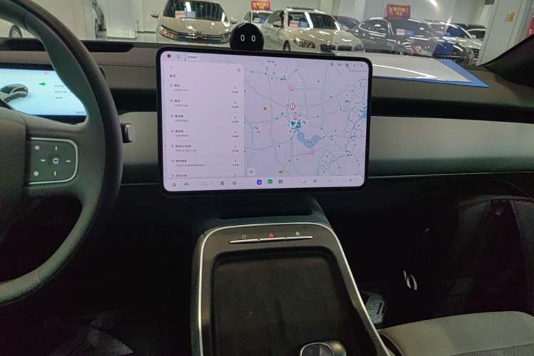 Used Nio ET5T 2025 75 kWh Touring Audio And AC Panel