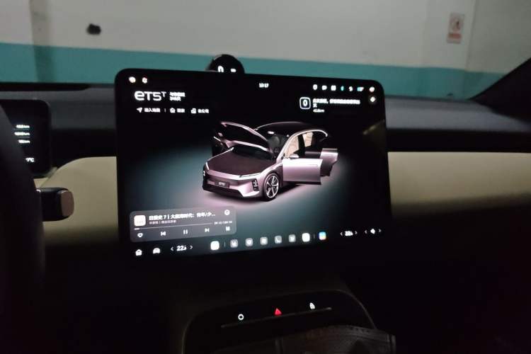 Used Nio ET5T 2025 75 kWh Touring Audio And AC Panel