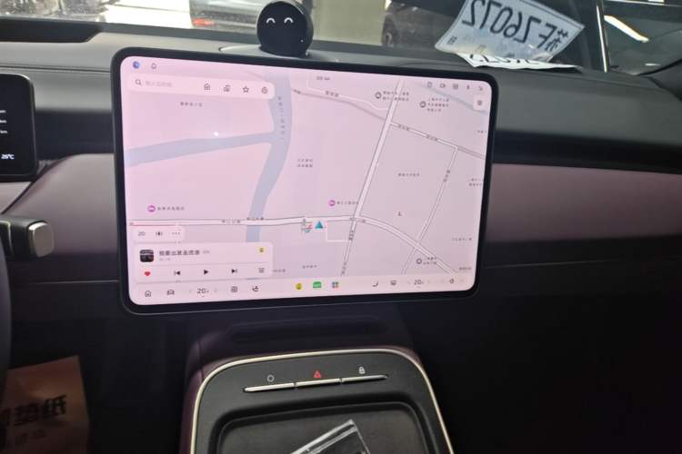 Used Nio ET5T 2025 75 kWh Touring Audio And AC Panel