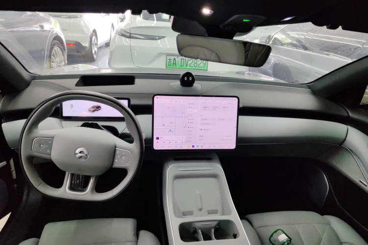Used Nio ET5T 2025 75 kWh Touring Audio And AC Panel