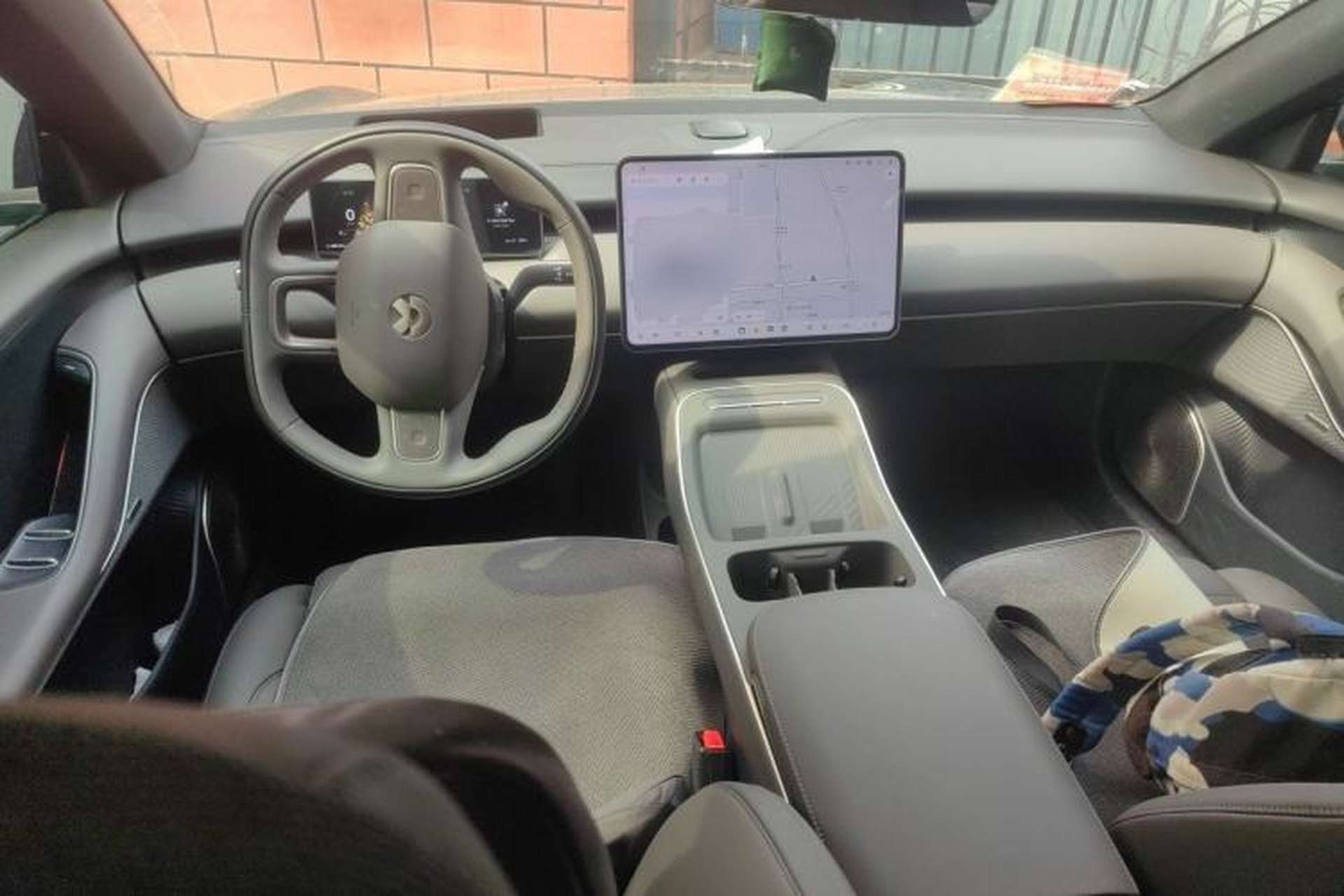 Used Nio ET5T 2025 75 kWh Touring Center Console