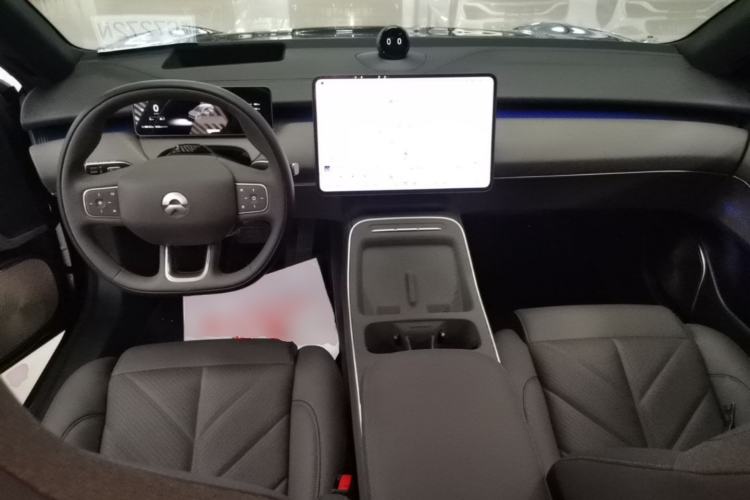 Used Nio ET5T 2025 75 kWh Touring Center Console