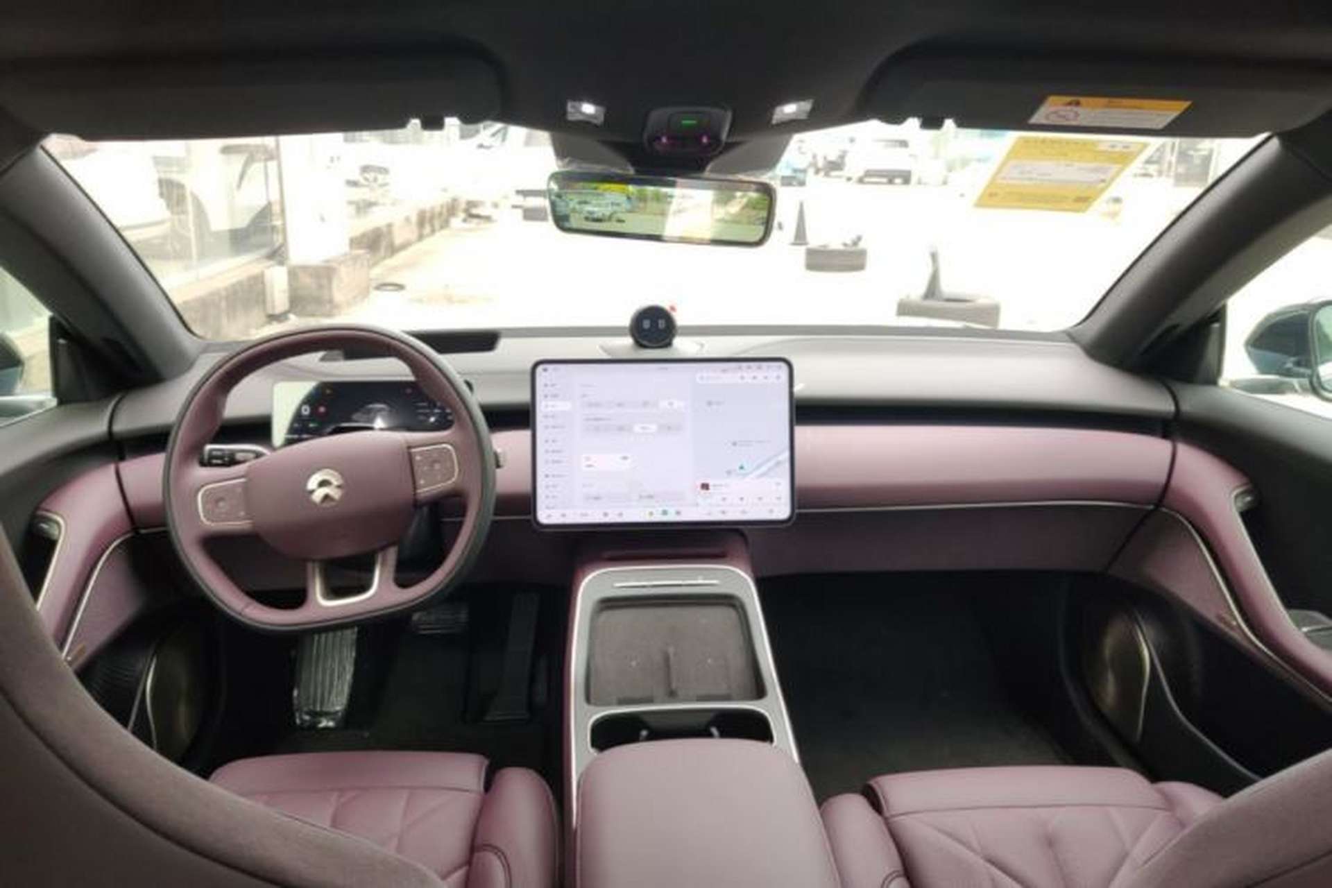 Used Nio ET5T 2025 100kWh Touring Center Console
