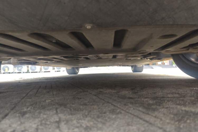 Used Nio ET5T 2025 75 kWh Touring Chassis Front