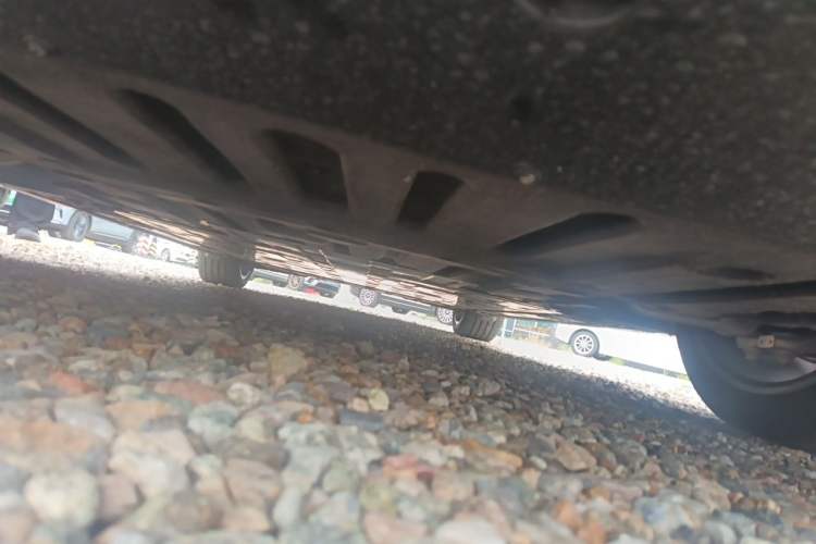 Used Nio ET5T 2025 75 kWh Touring Chassis Front Left