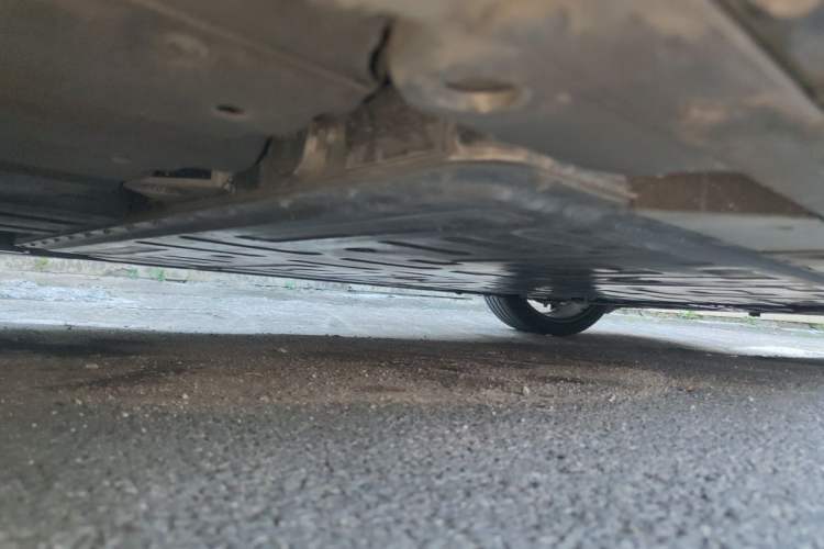 Used Nio ET5T 2025 75 kWh Touring Chassis Front Right