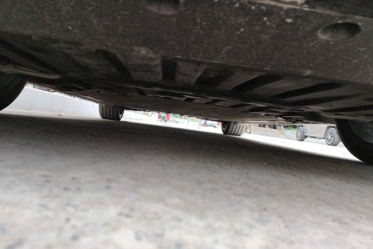 Used Nio ET5T 2025 75 kWh Touring Chassis Front