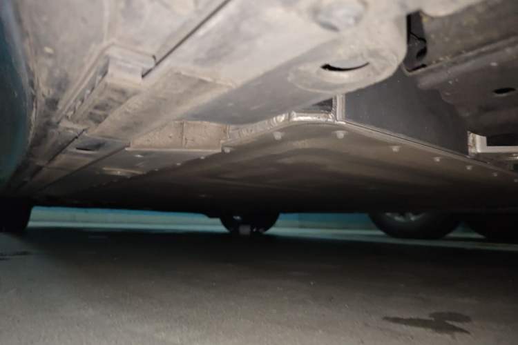 Used Nio ET5T 2025 75 kWh Touring Chassis Rear Left