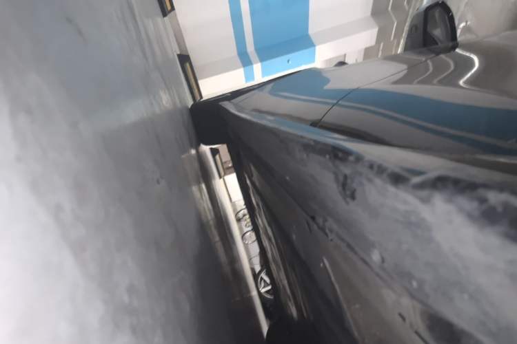 Used Nio ET5T 2025 75 kWh Touring Chassis Rear Left
