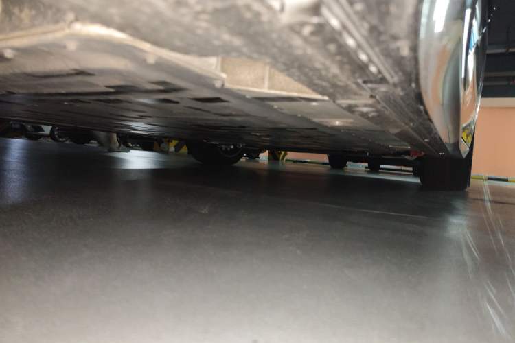 Used Nio ET5T 2025 75 kWh Touring Chassis Rear Right