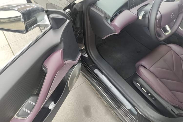 Used Nio ET5T 2025 100kWh Touring Driver Seat