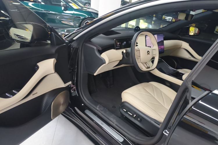 Used Nio ET5T 2025 75 kWh Touring Driver Seat