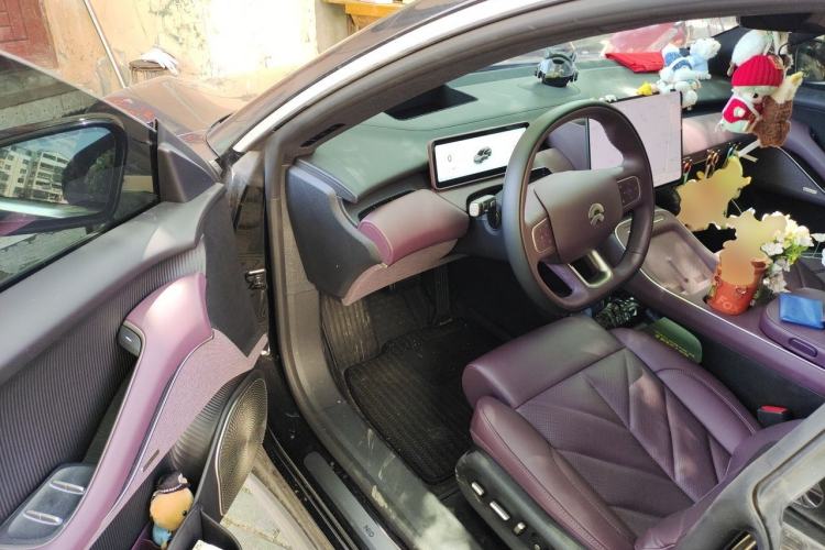 Used Nio ET5T 2025 75 kWh Touring Driver Seat