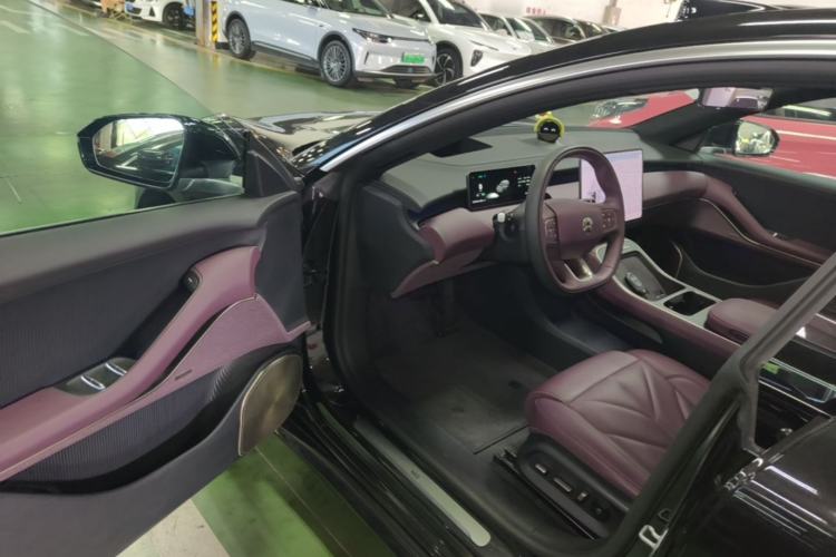 Used Nio ET5T 2025 75 kWh Touring Driver Seat