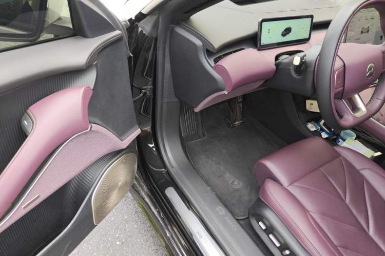 Used Nio ET5T 2025 75 kWh Touring Driver Seat
