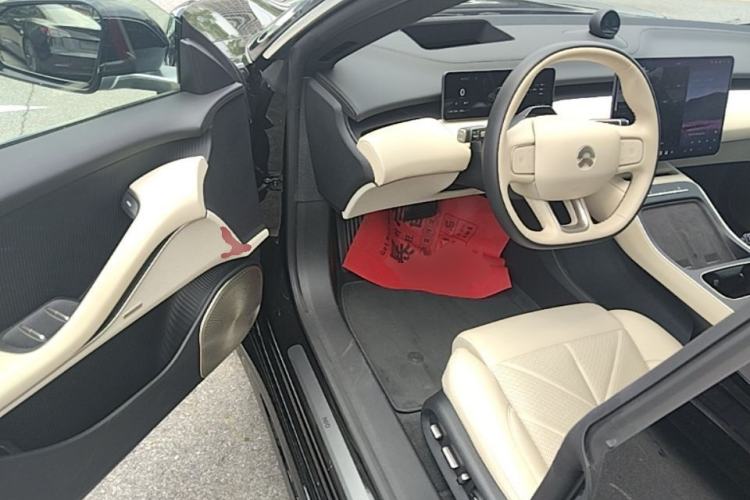 Used Nio ET5T 2025 75 kWh Touring Driver Seat