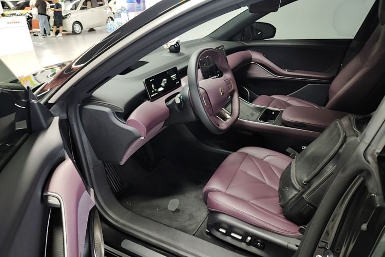 Used Nio ET5T 2025 75 kWh Touring Driver Seat