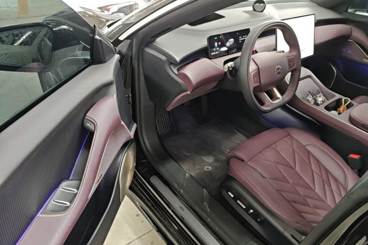 Used Nio ET5T 2025 75 kWh Touring Driver Seat