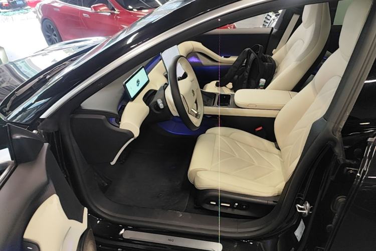 Used Nio ET5T 2025 75 kWh Touring Driver Seat