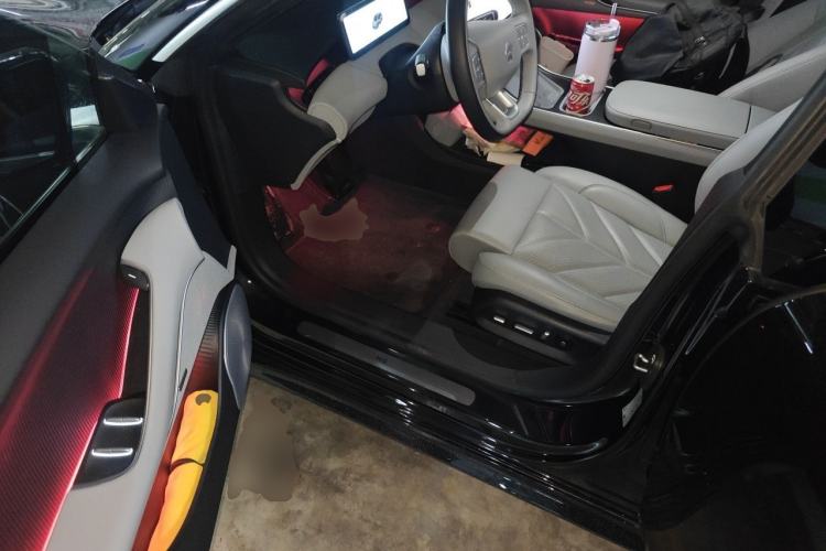 Used Nio ET5T 2025 75 kWh Touring Driver Seat