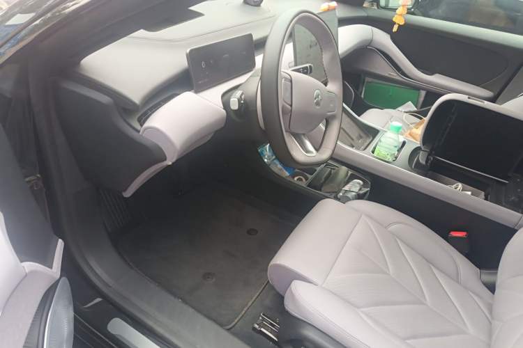 Used Nio ET5T 2025 75 kWh Touring Driver Seat