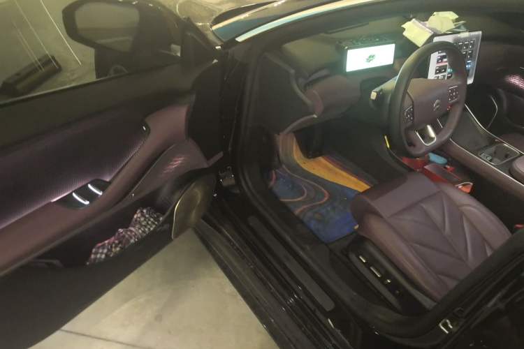 Used Nio ET5T 2025 75 kWh Touring Driver Seat
