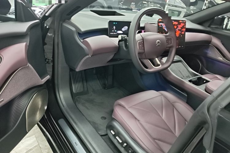 Used Nio ET5T 2025 75 kWh Touring Driver Seat