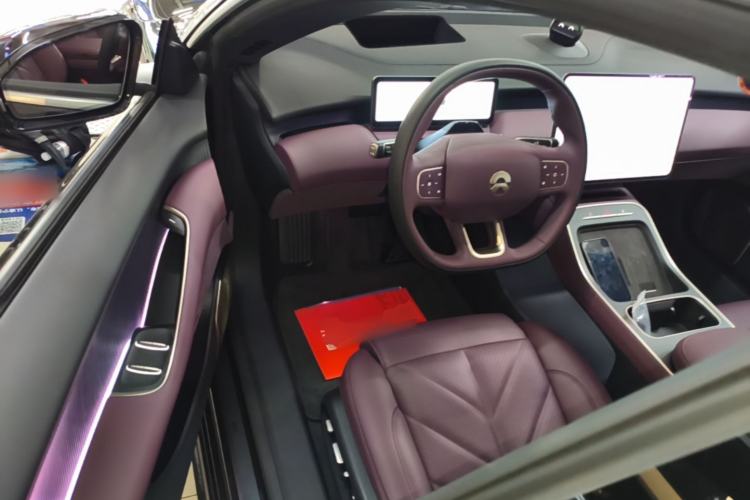 Used Nio ET5T 2025 75 kWh Touring Driver Seat