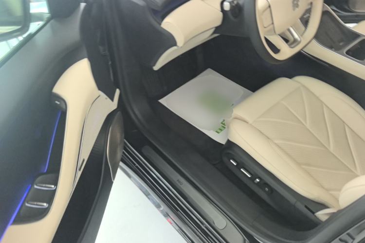 Used Nio ET5T 2025 75 kWh Touring Driver Seat