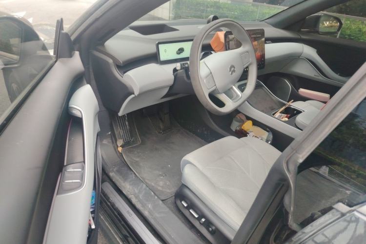 Used Nio ET5T 2025 Model Champion Commemorative Edition, 75kWh Touring Driver Seat