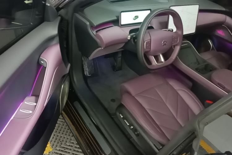 Used Nio ET5T 2025 75 kWh Touring Driver Seat