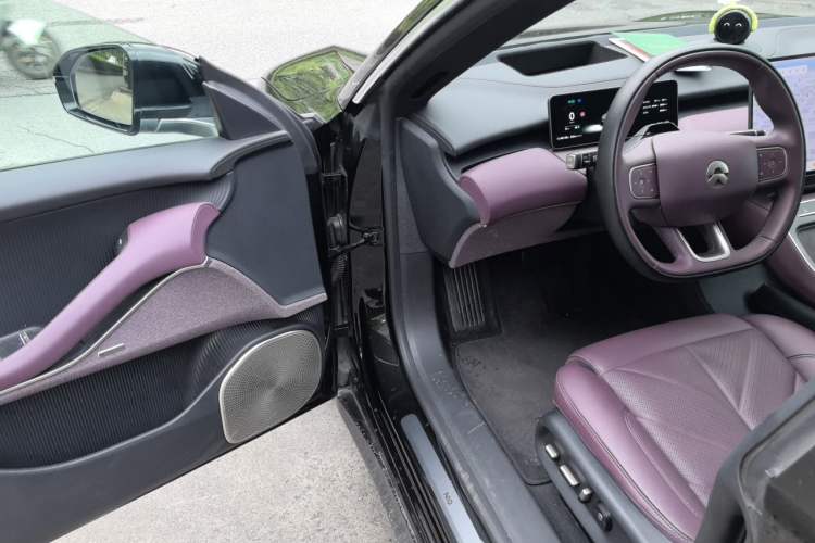 Used Nio ET5T 2025 75 kWh Touring Driver Seat
