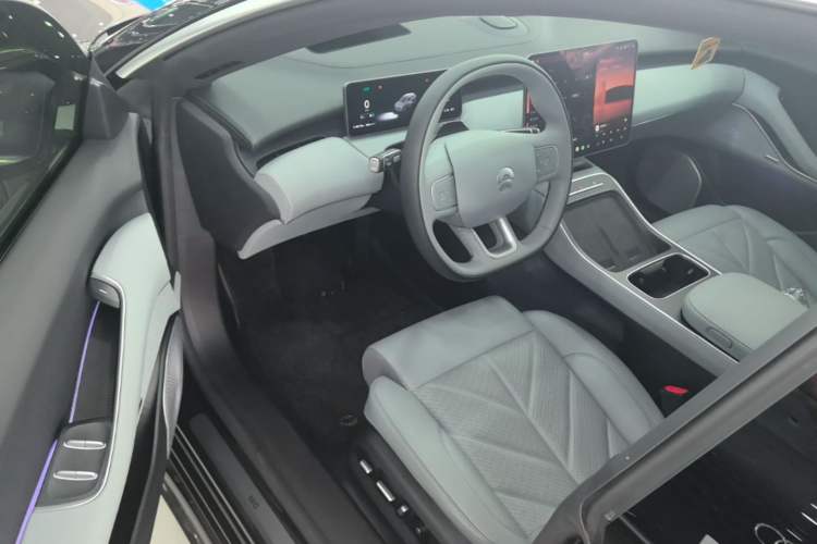 Used Nio ET5T 2025 75 kWh Touring Driver Seat