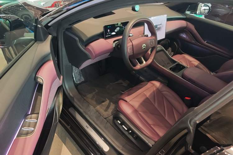 Used Nio ET5T 2025 75 kWh Touring Driver Seat