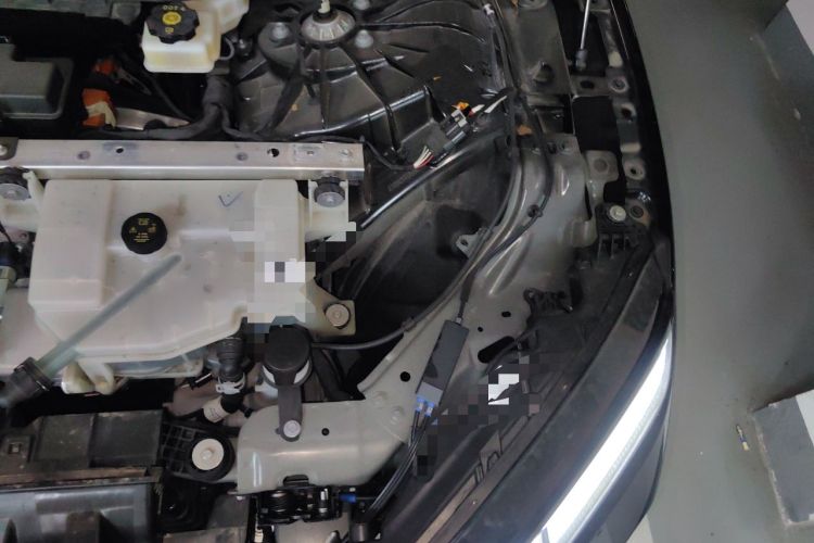 Used Nio ET5T 2025 75 kWh Touring Engine Bay Left