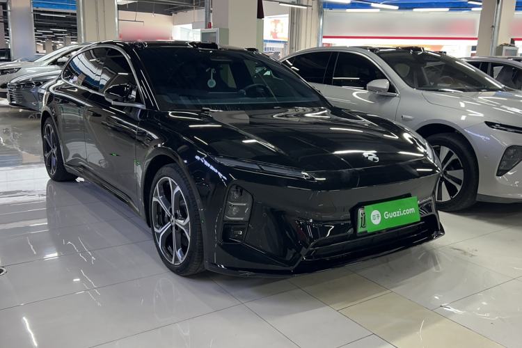 Used Nio ET5T 2025 75 kWh Touring Exterior 1