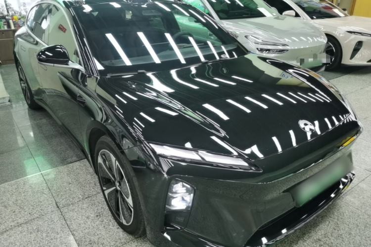 Used Nio ET5T 2025 75 kWh Touring Exterior 1
