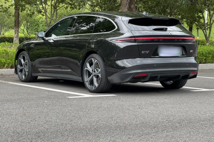 Used Nio ET5T 2025 75 kWh Touring Exterior 2