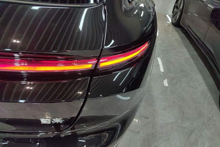 Used Nio ET5T 2025 75 kWh Touring Exterior 3