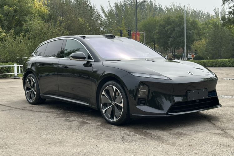 Used Nio ET5T 2025 75 kWh Touring Exterior 3