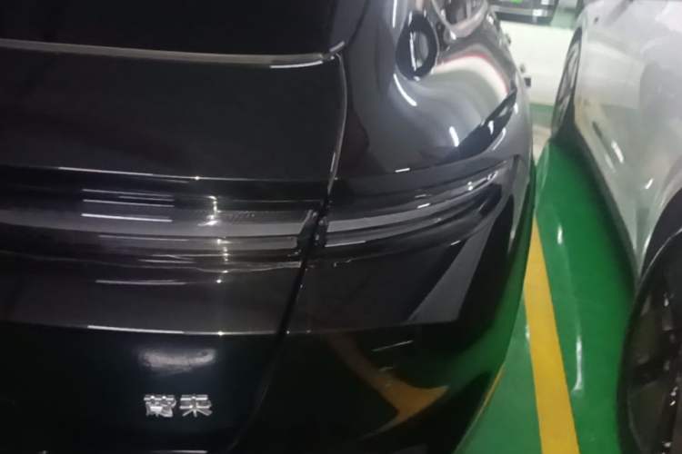 Used Nio ET5T 2025 75 kWh Touring Exterior 3